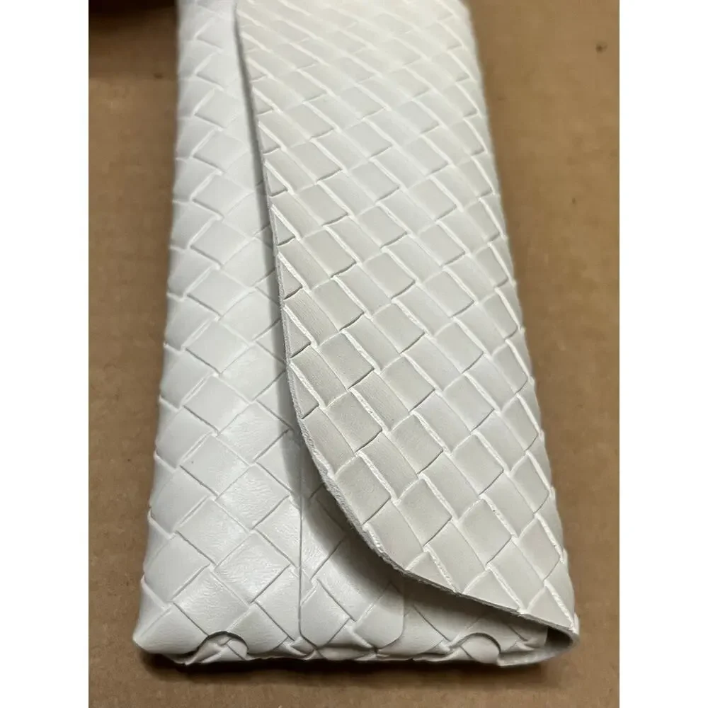 Glasses case - white woven case. Fits most glasses